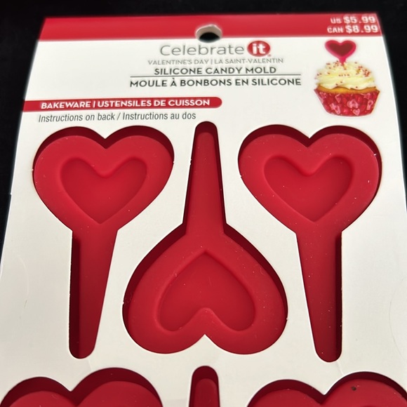 CELEBRATE IT SILICONE CANDY-HEART  MOLDS LOT OF 3 NWT - Picture 2 of 3